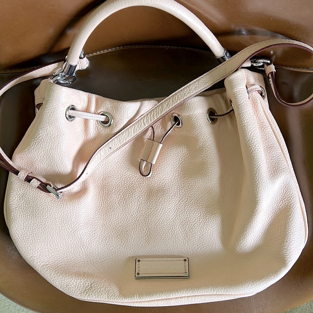 Marc by Marc Jacobs Too Hot To Handle Pale Pink REG. Textured Leather Bucket Bag